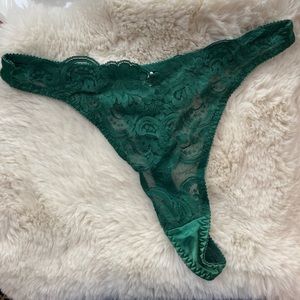 Victoria’s Secret Vintage Emerald Green Thong Sz L